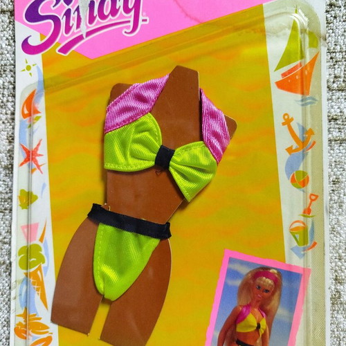 Sindy Disco Mixer & Makin'Waves Collection plage doll clothes pack of 3 new
