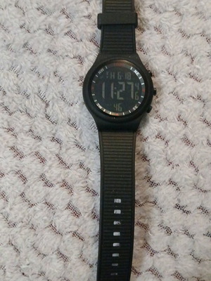 Digital watch new, black unisex