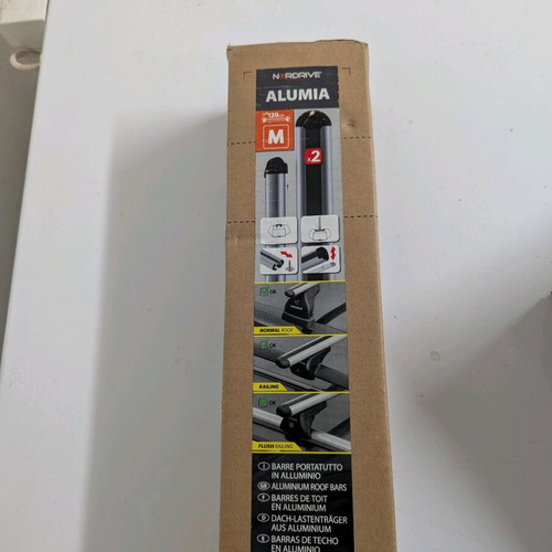 Nordrive aluminum roof bars for Citroen DS4 used with lock