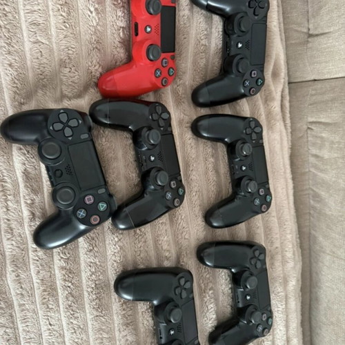 Sony PS4 controllers like new, one with broken analog stick