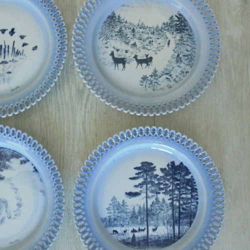 Bing & Grøndahl set of 12 vintage porcelain collector plates Denmark
