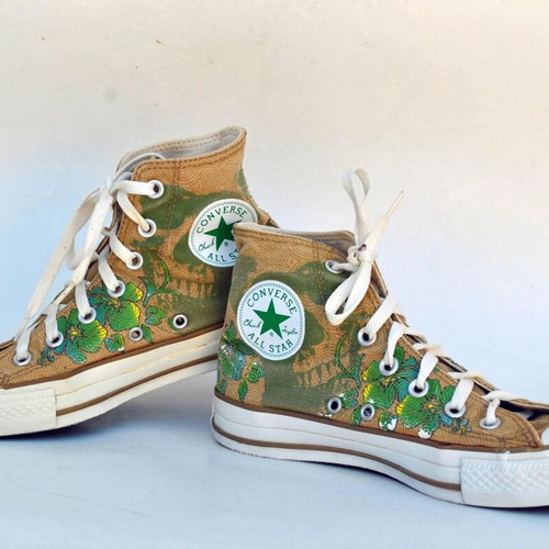 Converse All Star High Top Canvas Sneakers used, floral skull design, size 38