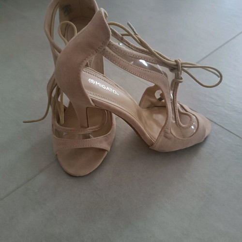 Migato sandals like new, size 36, beige