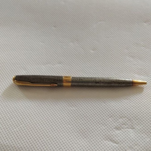 Parker Sonnet pen like new