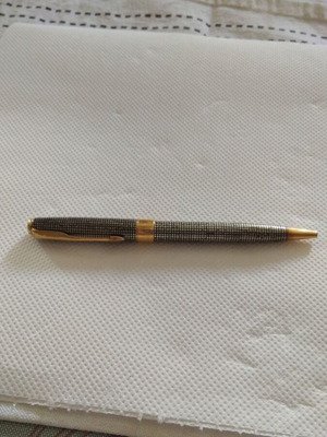 Parker Sonnet pen like new
