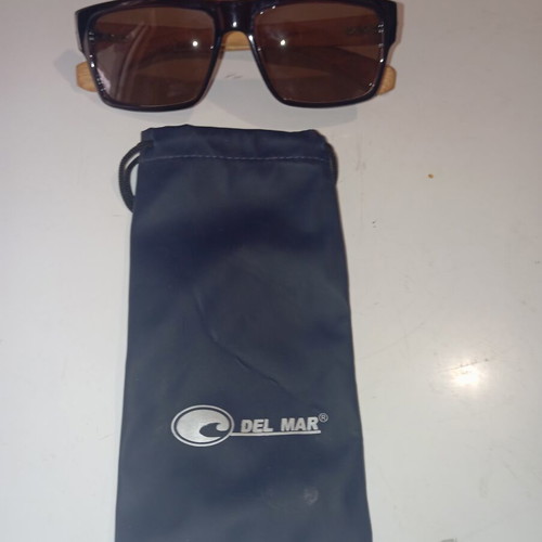 Wooden sunglasses 5119 UV 400 like new, brown lenses