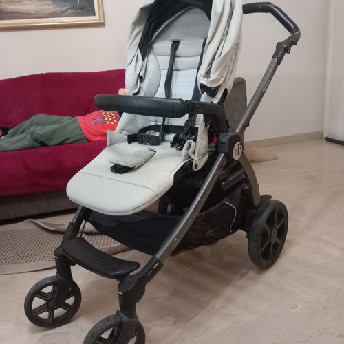 Peg Perego stroller with Kikkaboo car seat used, includes accessories