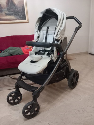 Καρότσι Peg Perego με καρεκλάκι αυτοκινήτου Kikkaboo μεταχειρισμένο με αξεσουάρ