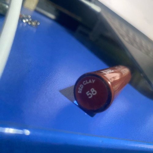Korres lip fluid like new