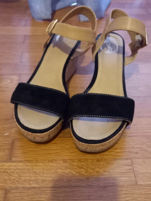 Gianna Kazakou platform sandals like new with leather strap size 38 black beige