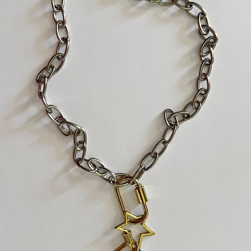 Long pendant with silver chain and gold rings, star and diamond-shaped drop