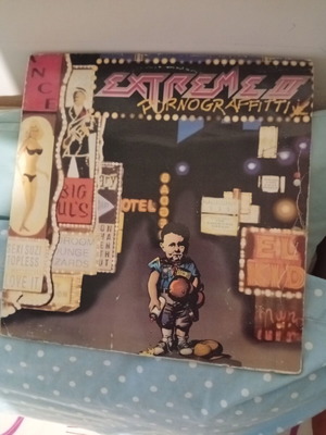 Extreme II: Pornograffitti vinyl record used, metal genre