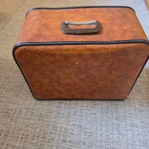 Singer Vintage Sewing Machine with Case for Repair or Parts