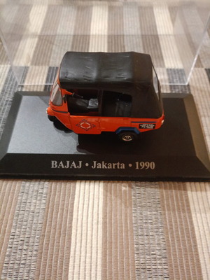 Deagostini Bajaj 1990 Jakarta model like new