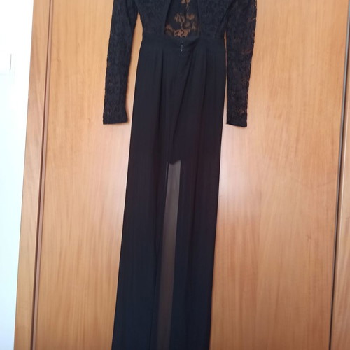 One-piece shorts with sheer maxi lace and back opening
