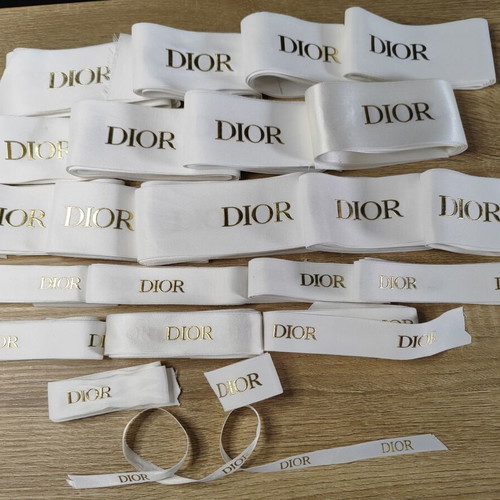 Dior packaging ribbons used, various lengths