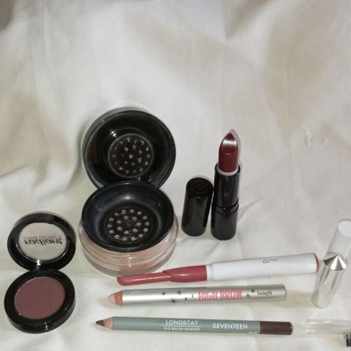 Benefit Colourpop Nyx Radiant Erre Due Seventeen cosmetics set used