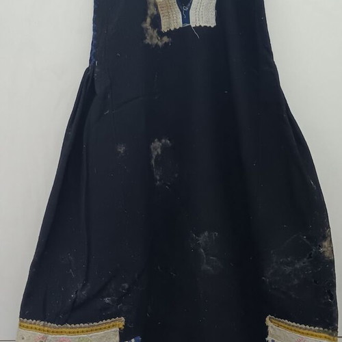 Traditional collectible wool dress No 114 used