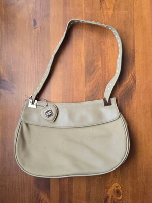 Women's beige shoulder bag used with small stains
