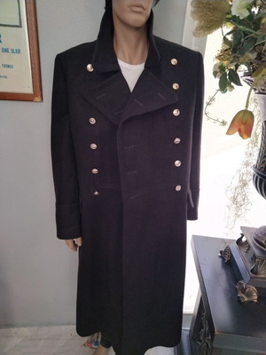Vintage wool navy coat used from the 1950s