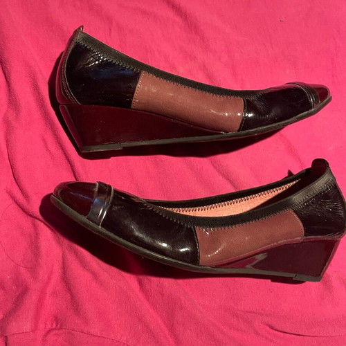 Hispanitas shoes pumps like new, size 38, black and brown