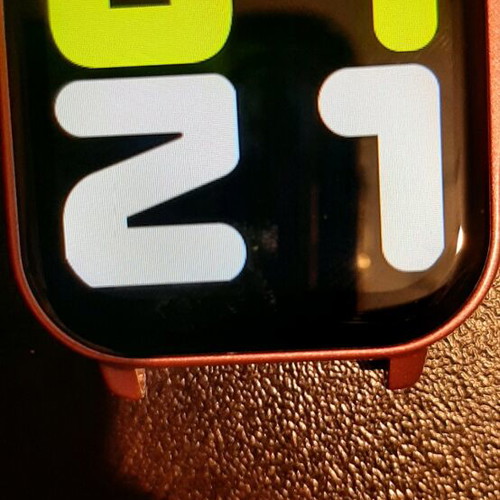Smartwatch pink color new with metal case and multiple functions