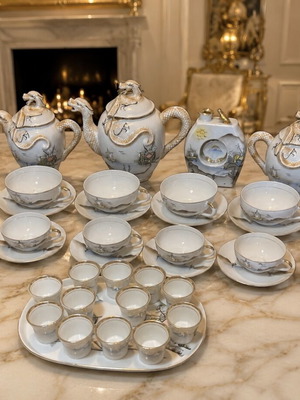Vintage Cherry China Tea Set with Dragons Moriage Made in Japan like new
