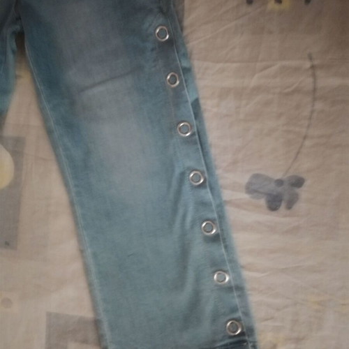 Matis cropped jeans size 38 new, blue with side buttons