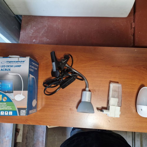 Set of 4 lamps including LED desk lamp and night lights