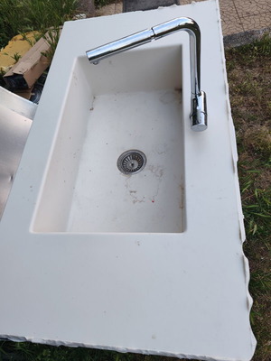 Corian sink with telescopic faucet like new