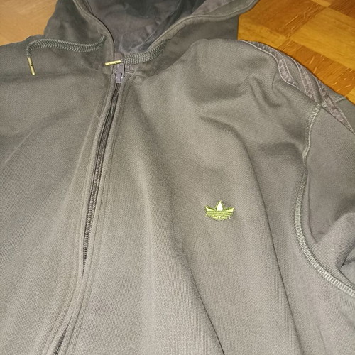 Adidas jacket green 2XL like new