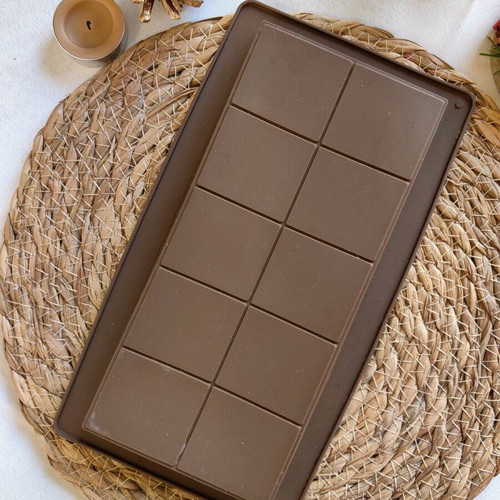 Dubai Chocolate Mold like new