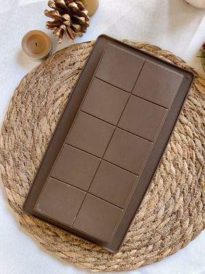 Dubai Chocolate Mold like new