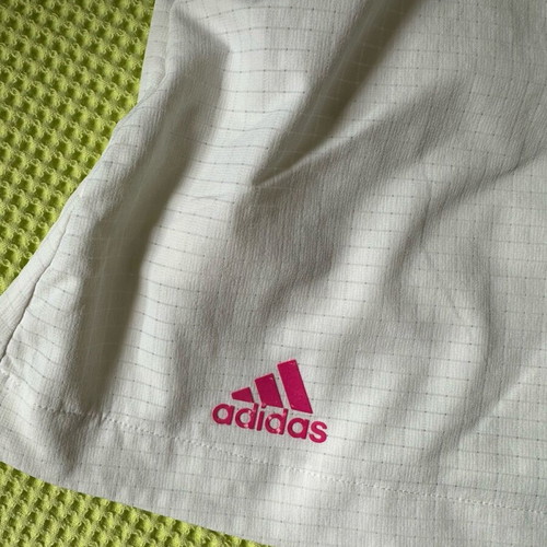 Adidas tennis skirt like new, white with pink details