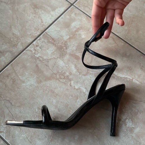 Black sandals with gold detail like new, size 36