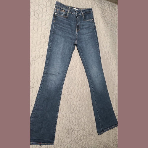 Zara high-waisted flare jeans size 38 like new, blue