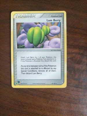 Trainer Lum Berry κάρτα Pokémon αυθεντική σαν καινούργιο