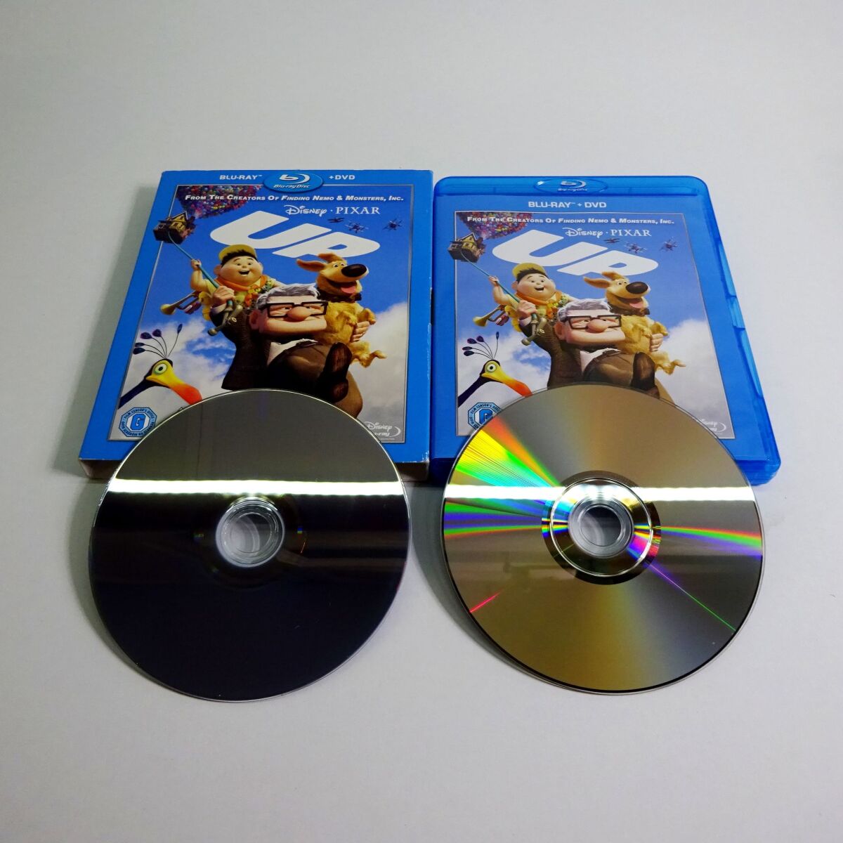 Up Disney Blu-ray + DVD used, no Greek… - € 12,50 - Vendora.cy
