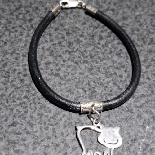 Bracelet with Black Rubber and 925 Silver Animal Motif like new
