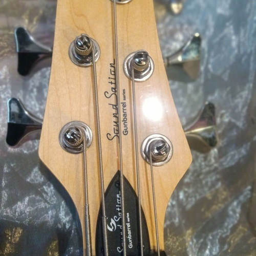 Sound Station SPCL Edition 5-string electric bass guitar