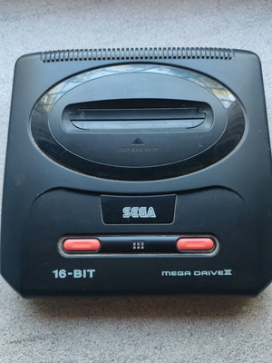 Κονσόλα Sega Mega Drive μεταχειρισμένη, πλήρως λειτουργική