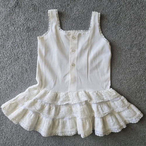 Slip dress sugar color used, kids Her Majesty size 4, 1960
