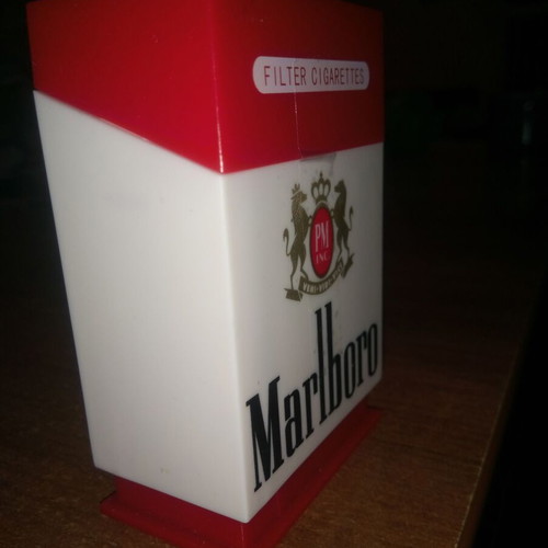 Marlboro toothpick holder new, original and hygienic