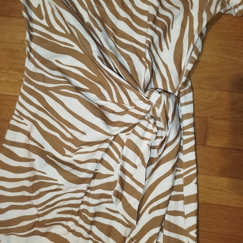 Sézane dress Earth Zebra Print size XS like new