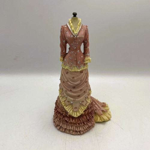 Victorian Dress Form Figurine like new, collectible decoration