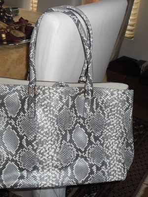 Δερμάτινη μεγάλη Τσάντα snake print