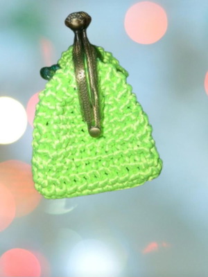 Handmade knitted wallet, green
