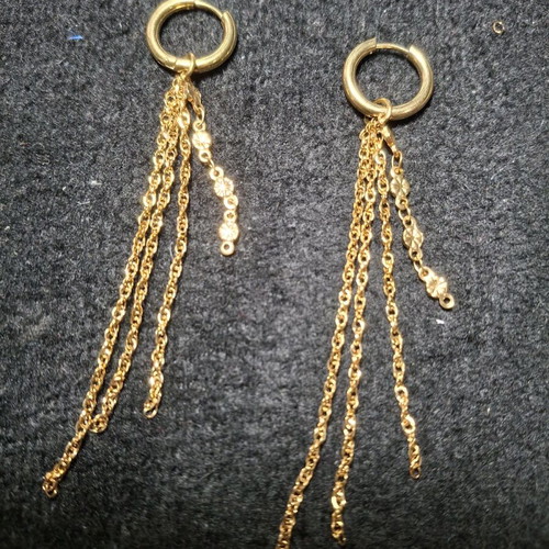 Coquette Y2k stainless steel earrings with chains like new, gold