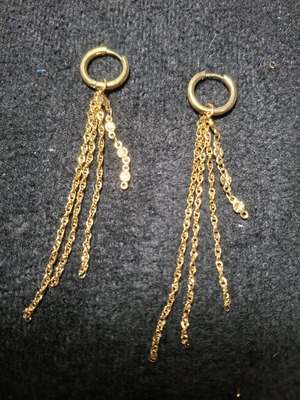 Coquette Y2k stainless steel earrings with chains like new, gold
