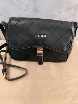 Verde shoulder bag like new, black with gold details